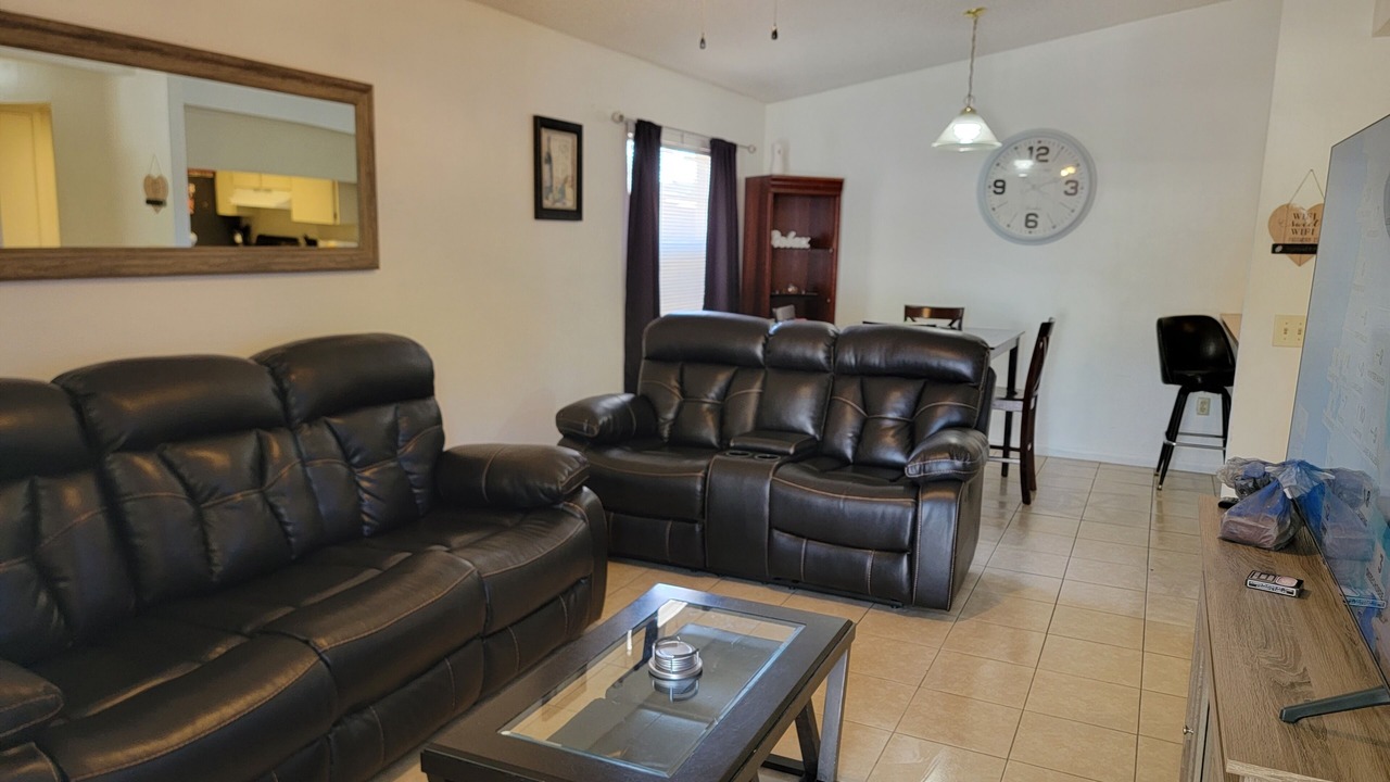 Photo of Livingroom in Lakeland