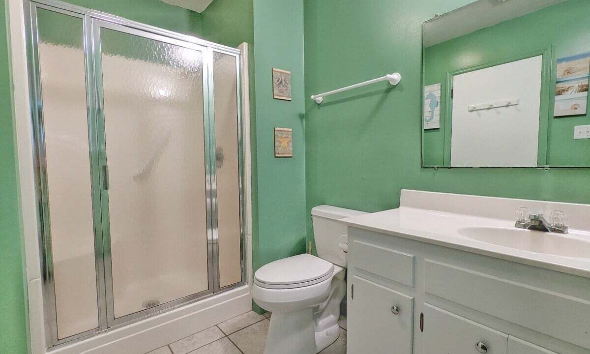 Photo of Bathroom in Lake Junaluska