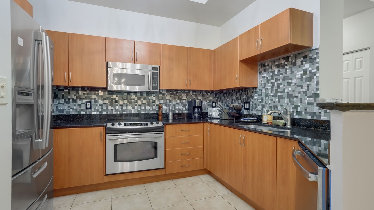 Photo of Kitchen in Lantana