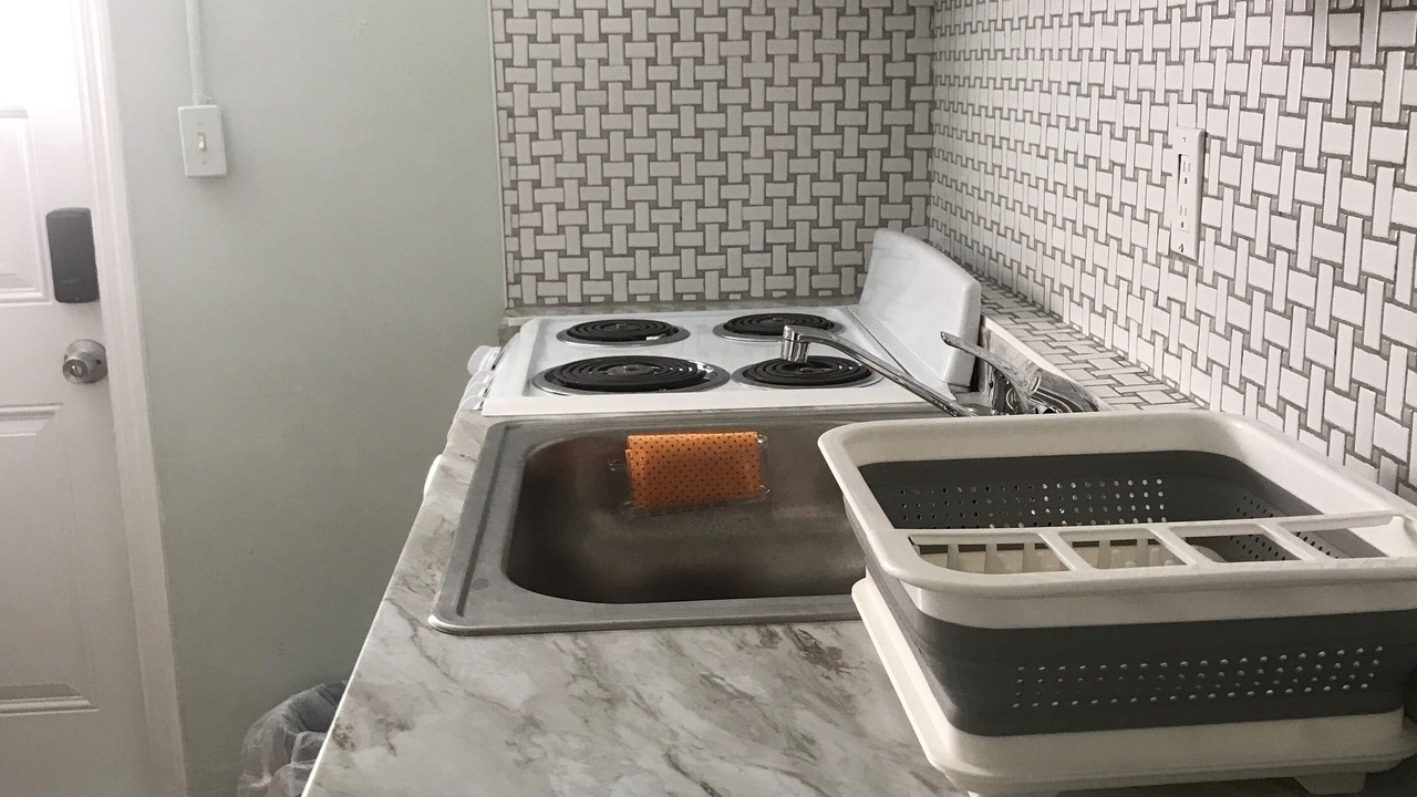 Photo of Kitchen in Lauderdale Lakes