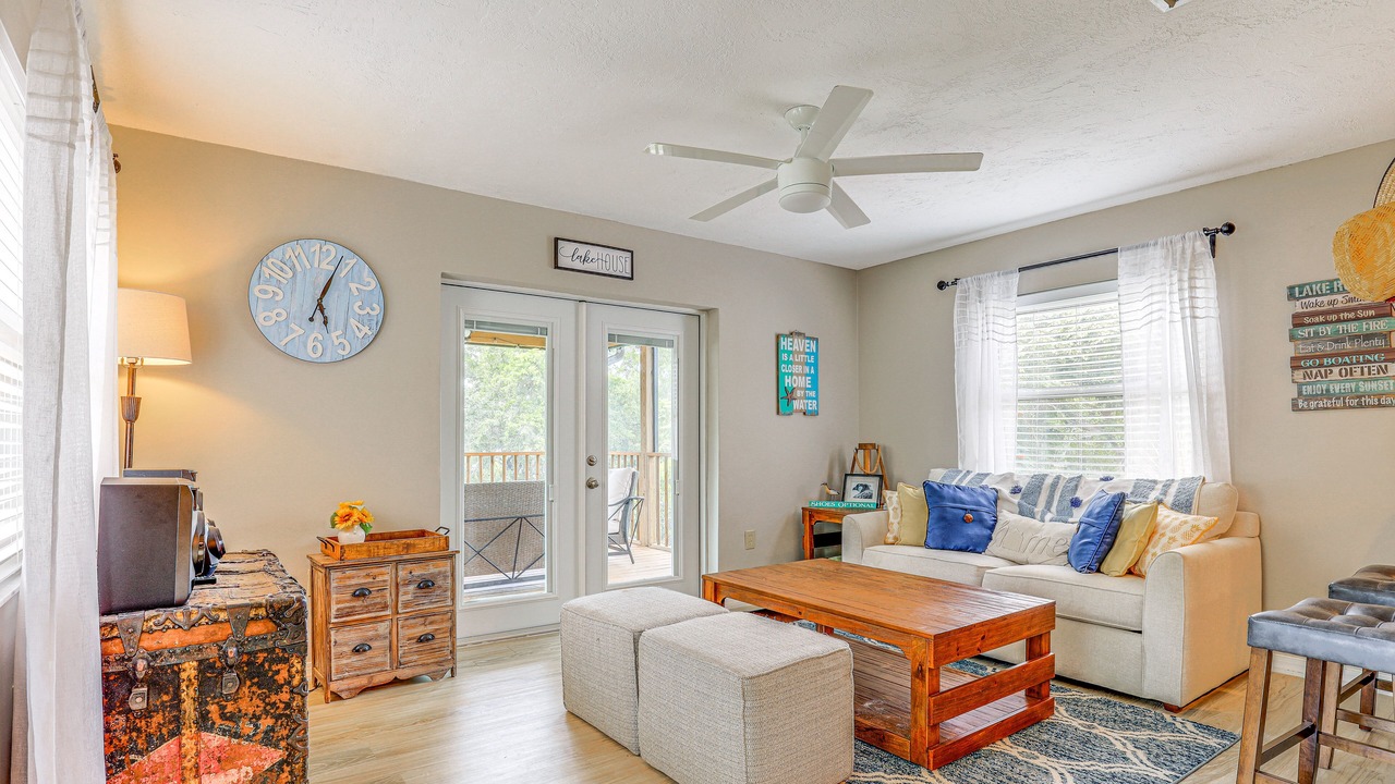 Photo of Livingroom in Lake Placid