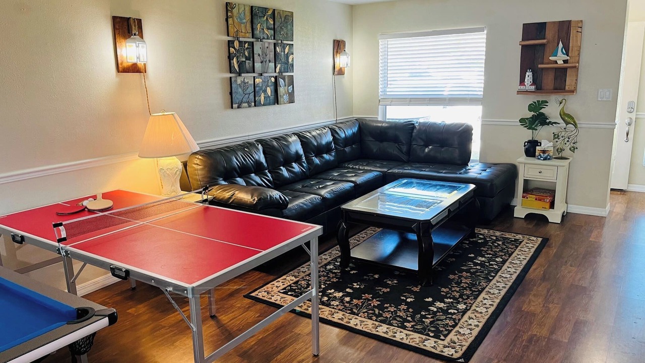 Photo of Livingroom in Port Saint John