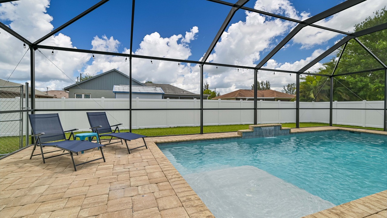 Photo of Outdoor in Pelican