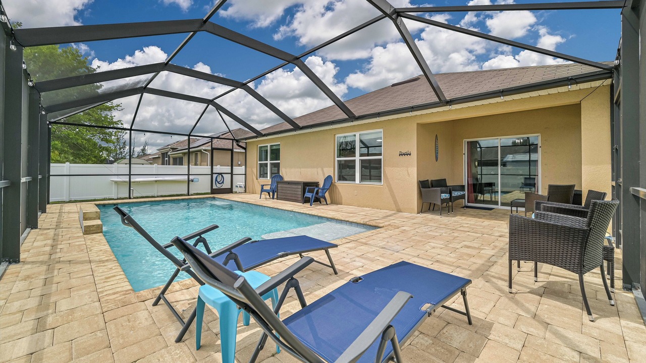 Photo of Outdoor in Pelican