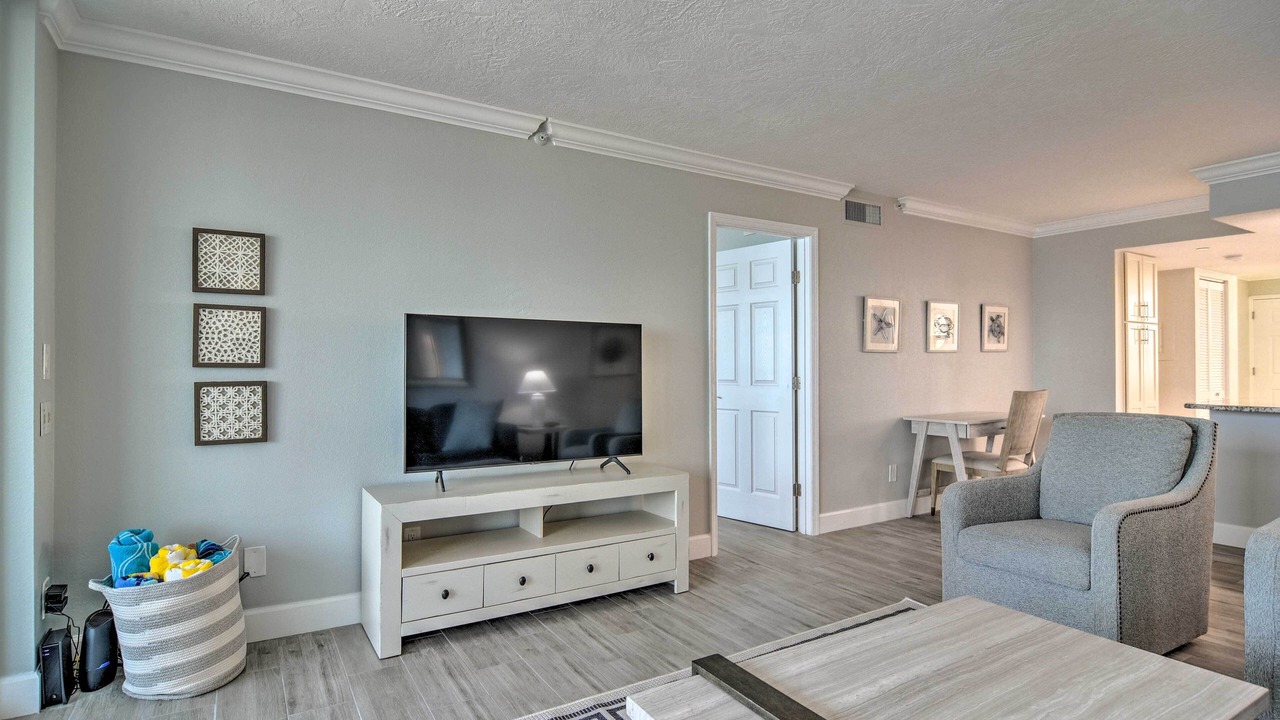 Photo of Bedroom in Redington Shores
