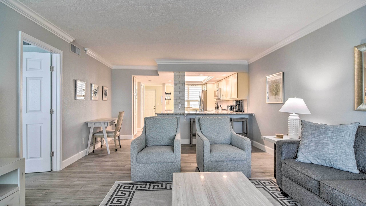 Photo of Bedroom in Redington Shores