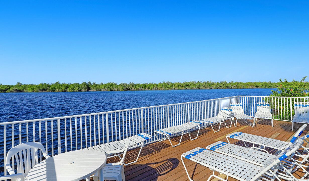 Photo of Patio Balcony in Hammock Bay