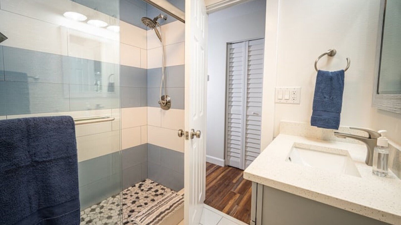 Photo of Bathroom in North River Shores