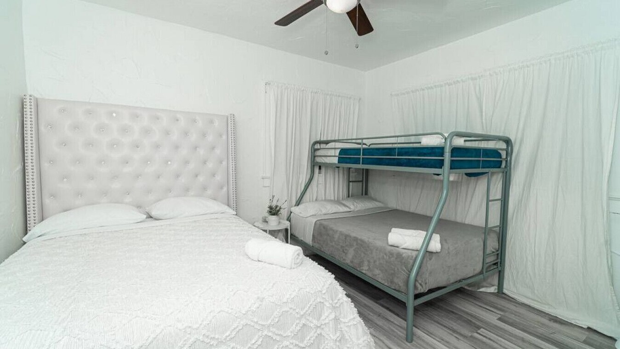 Photo of Bedroom in Hallandale Beach