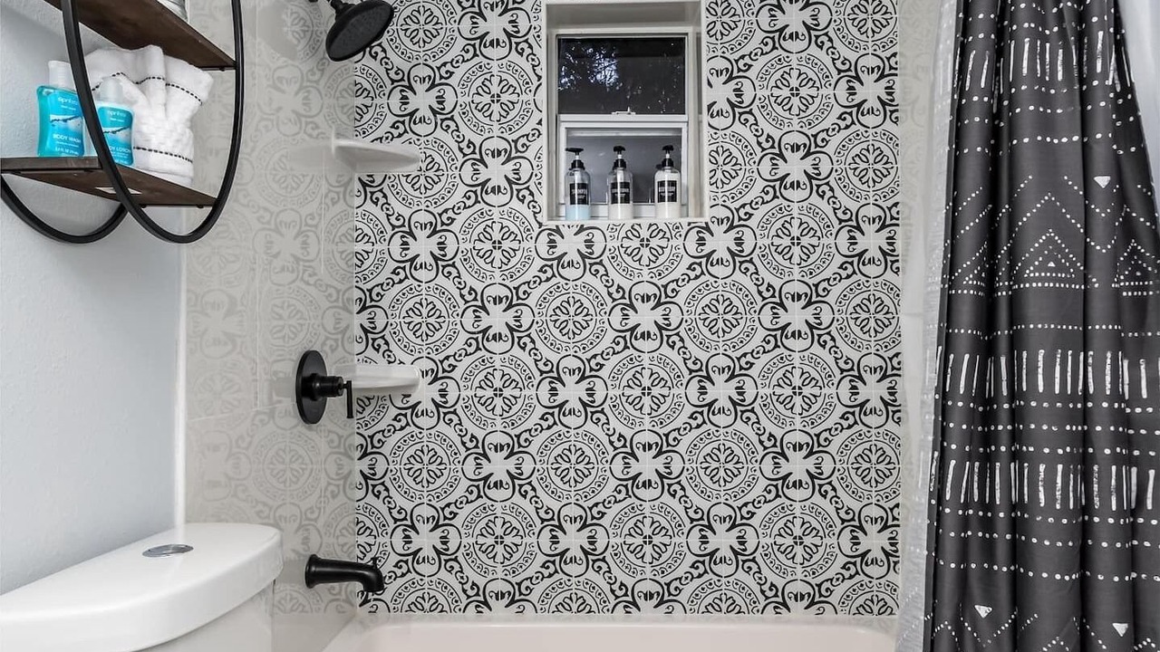 Photo of Bathroom in Old Seminole Heights