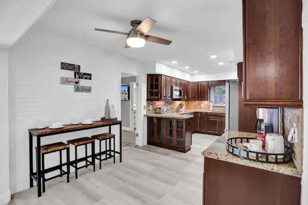 Photo of Kitchen in Garden Isles