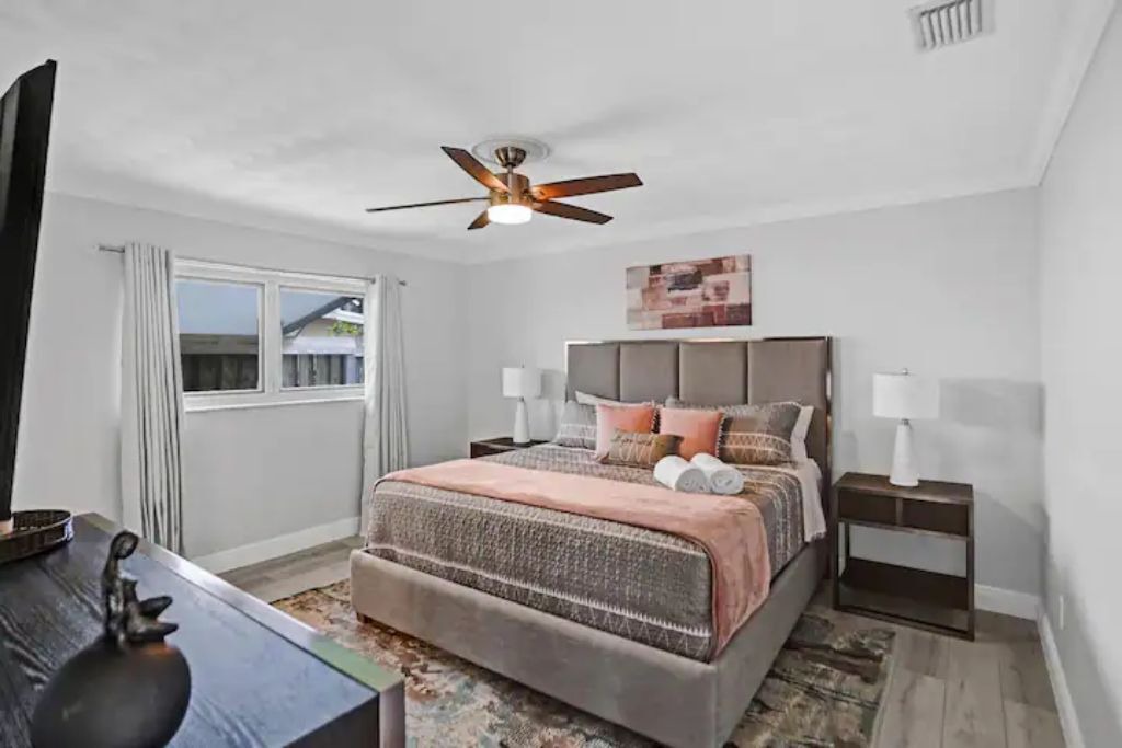 Photo of Bedroom in Garden Isles