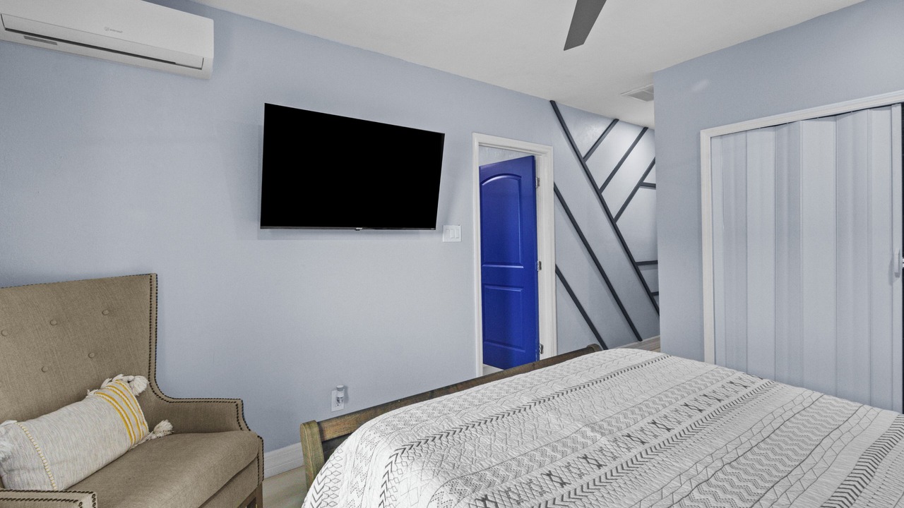 Photo of Bedroom in Pelican