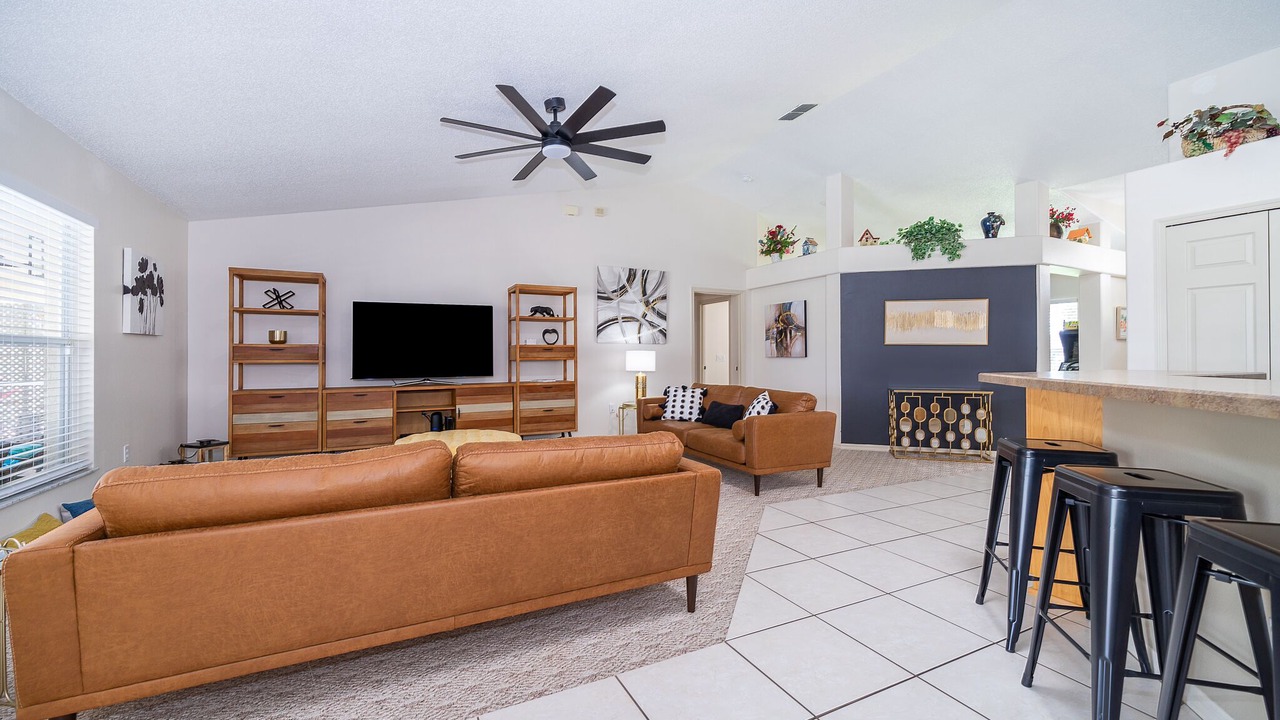 Photo of Livingroom in Sunridge Woods