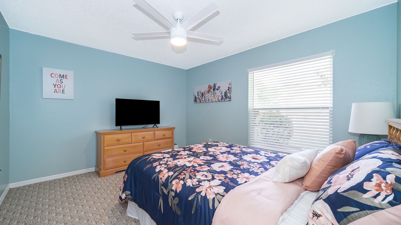 Photo of Bedroom in Sunridge Woods