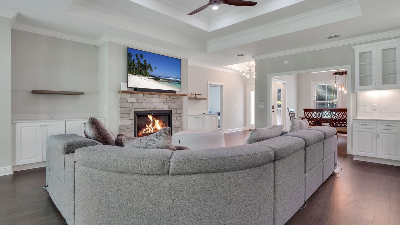 Photo of Livingroom in Tallahassee