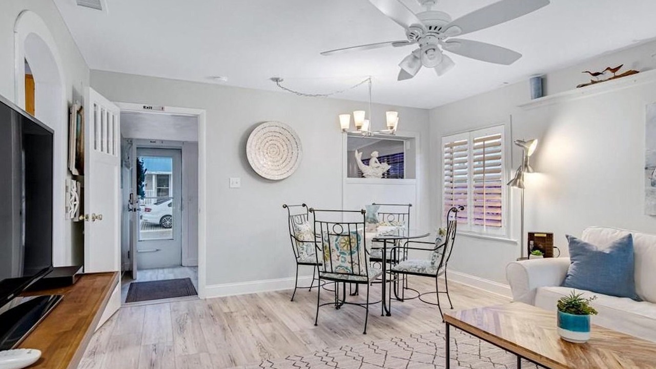 Photo of Livingroom in Flagler Beach