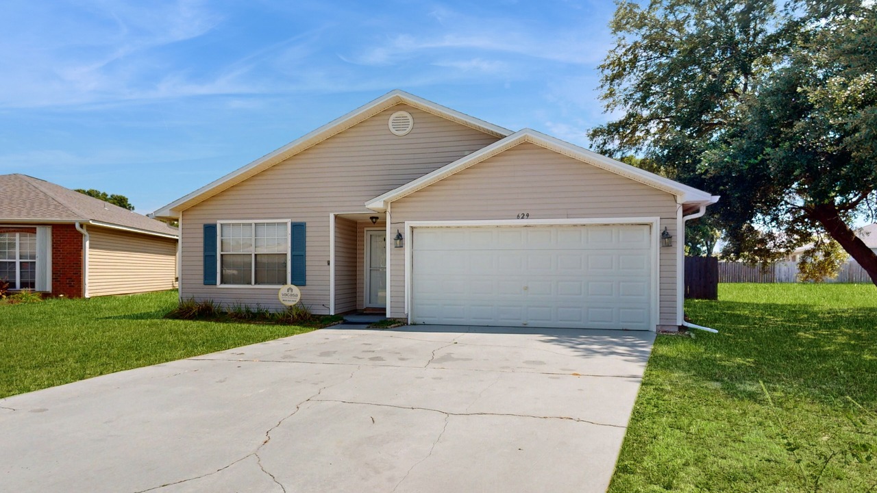 Photo of Outdoor in Emerald Shores