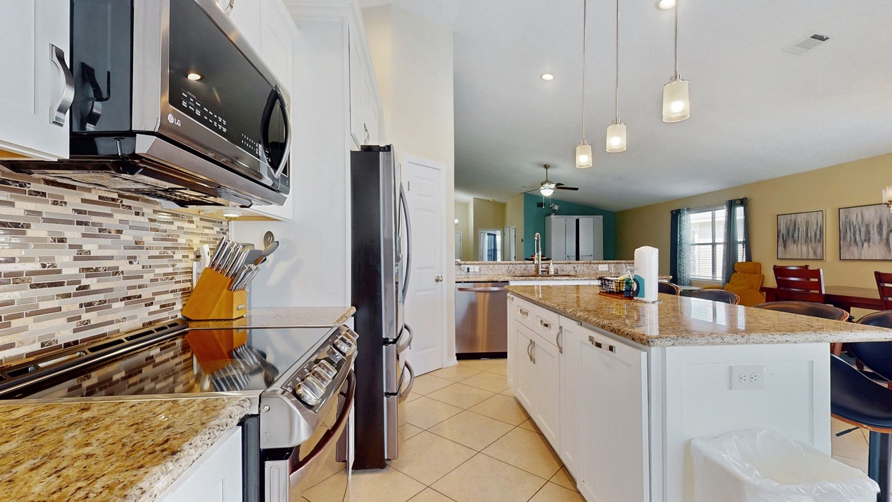 Photo of Kitchen in Emerald Shores