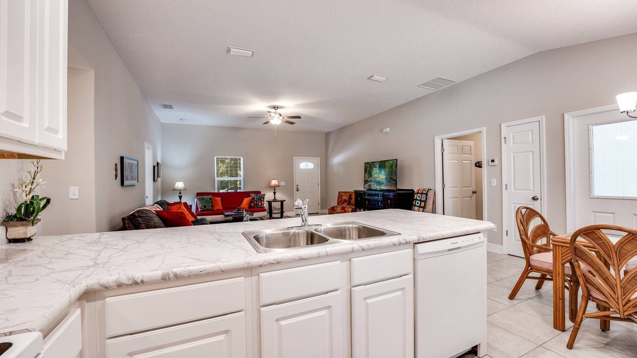 Photo of Kitchen in Lakeside