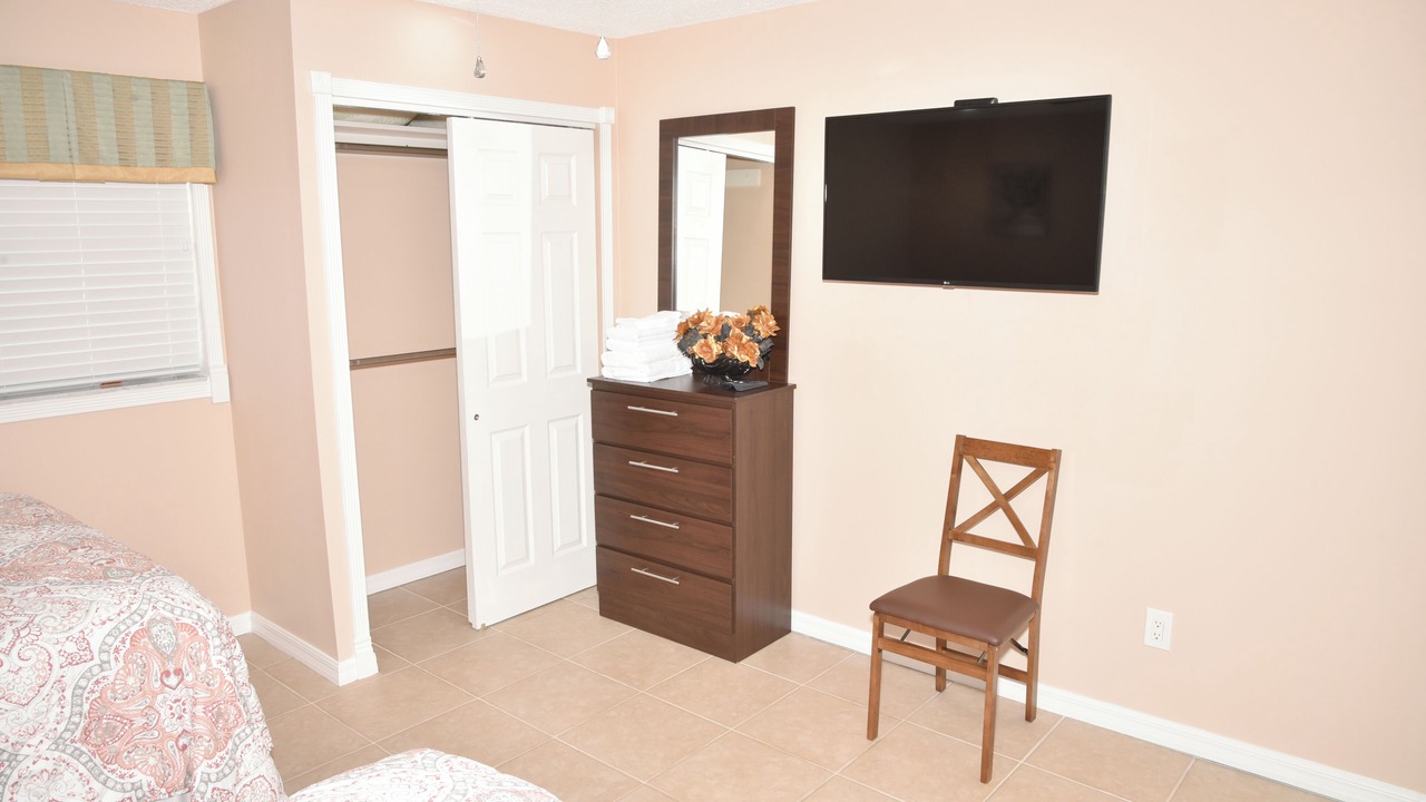 Photo of Bedroom in Sandalfoot Cove