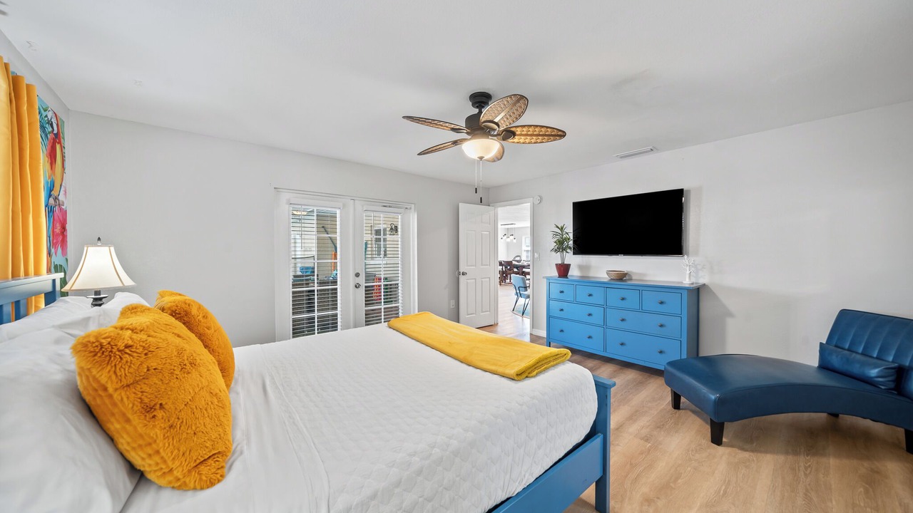 Photo of Bedroom in Holiday Cove