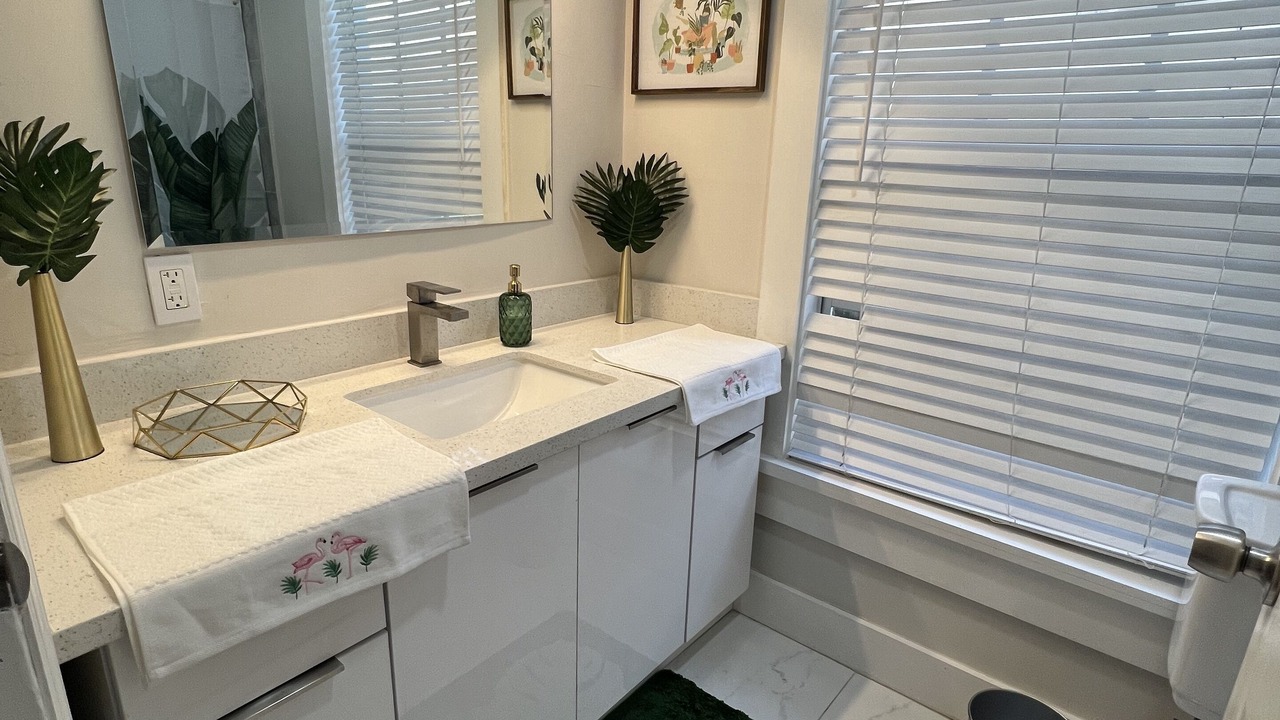 Photo of Bathroom in Coral Way