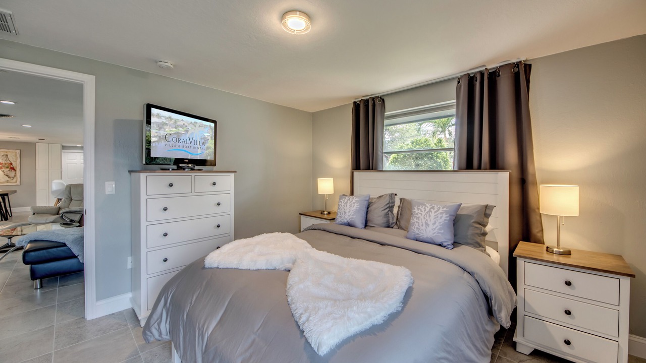 Photo of Bedroom in Lochmoor Waterway Estates