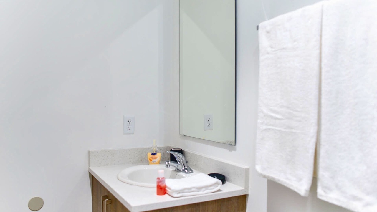 Photo of Bathroom in Golden Glades
