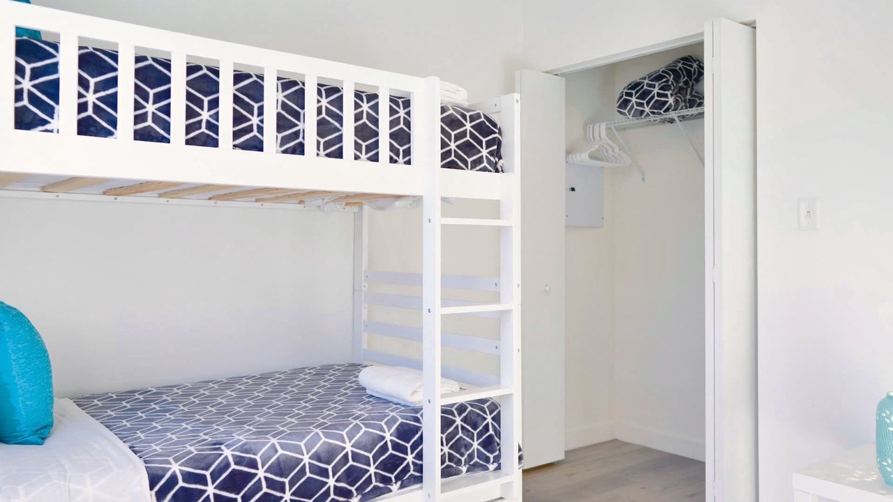 Photo of Bedroom in Golden Glades