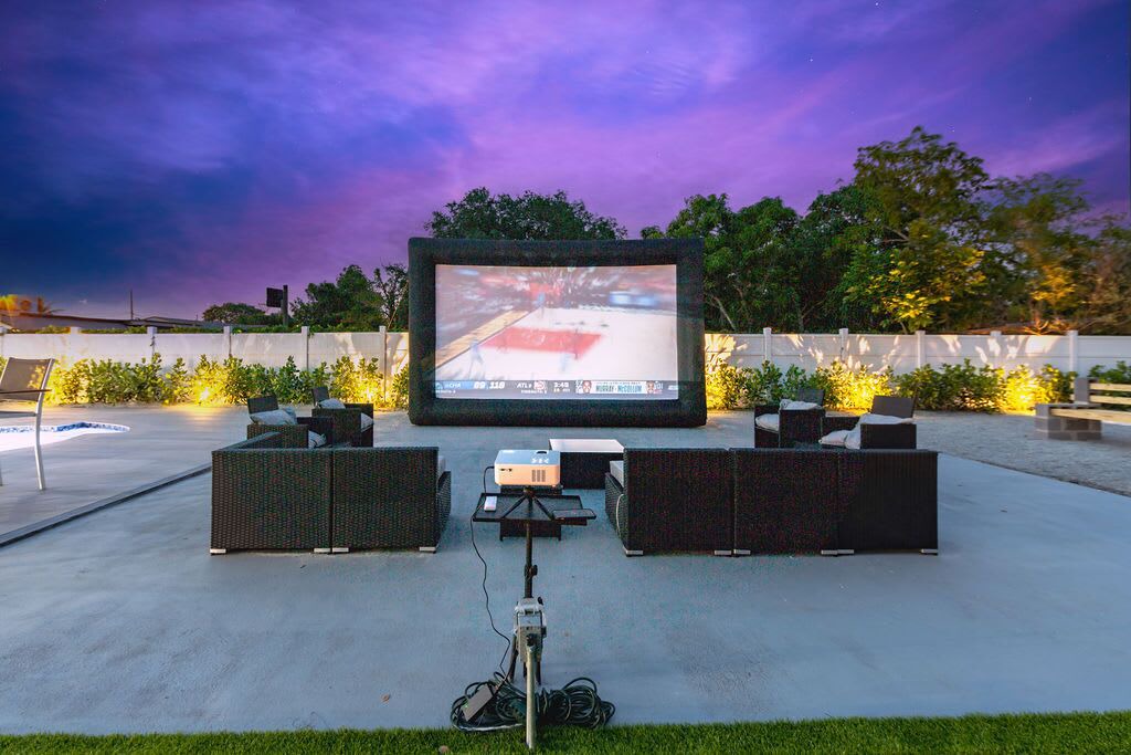 Photo of Outdoor in Golden Glades
