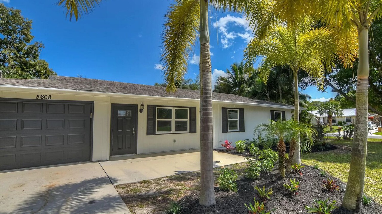 Photo of Others in Indian River Estates