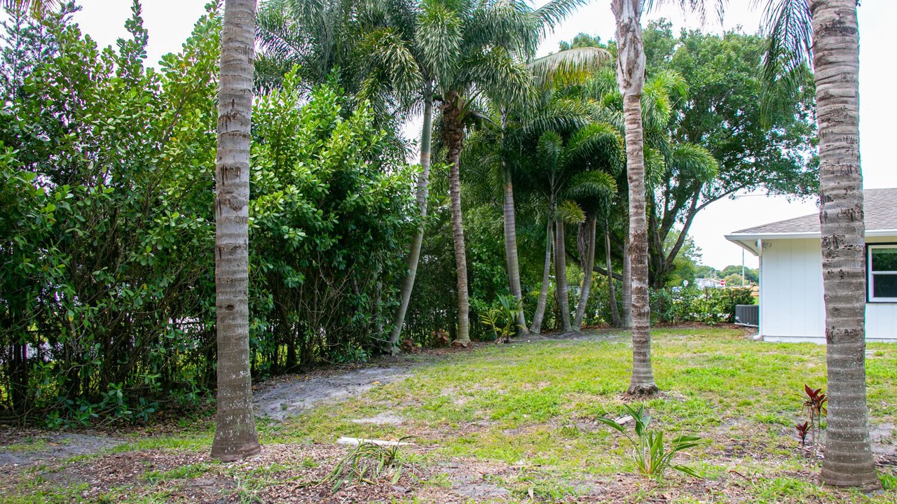 Photo of Others in Indian River Estates