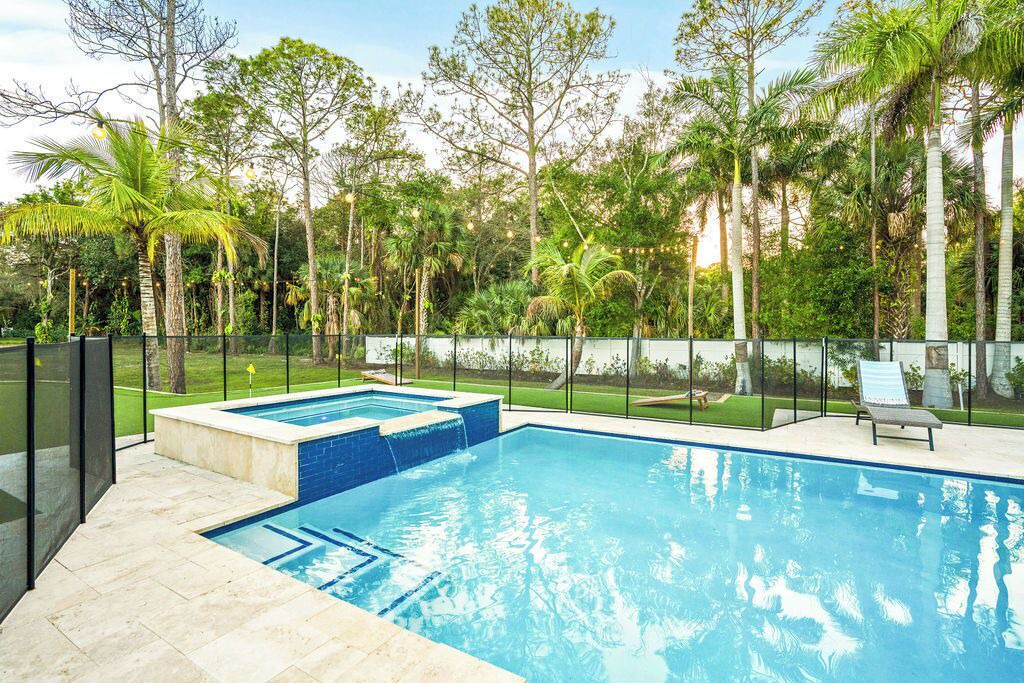 Photo of Outdoor in Jupiter Farms
