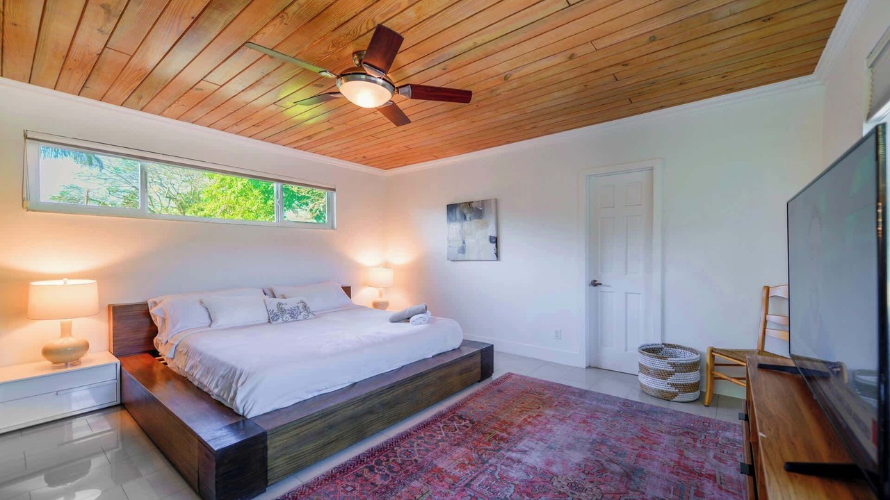 Photo of Bedroom in South Miami