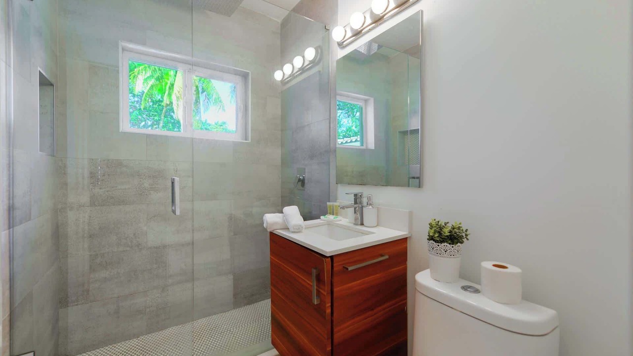 Photo of Bathroom in South Miami
