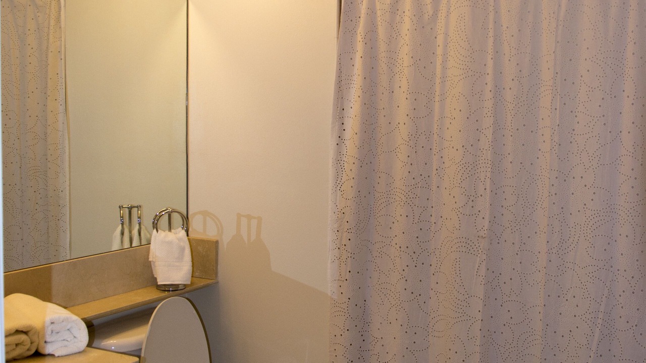 Photo of Bathroom in Hallandale Beach