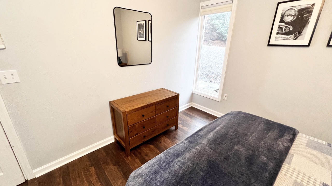 Photo of Bedroom in Sylva