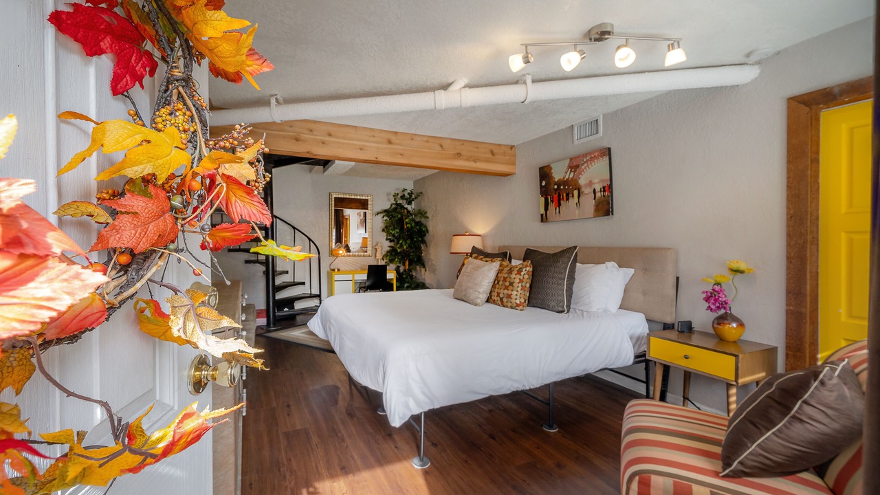Photo of Bedroom in Seminole Heights