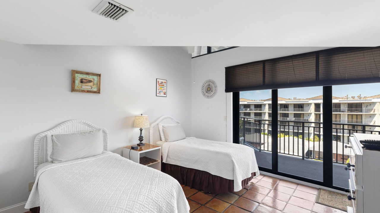 Photo of Bedroom in Midtown