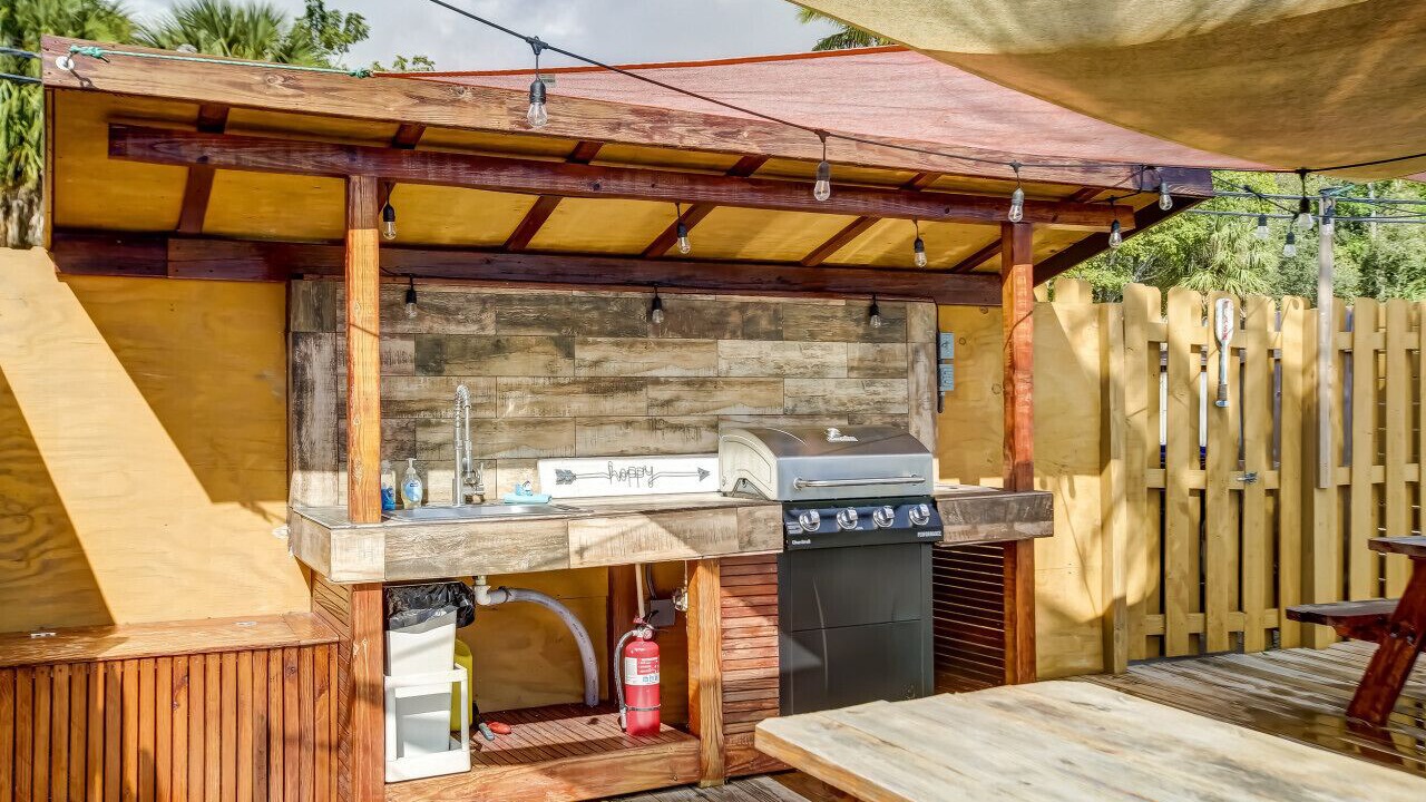 Photo of Outdoor in River Oaks