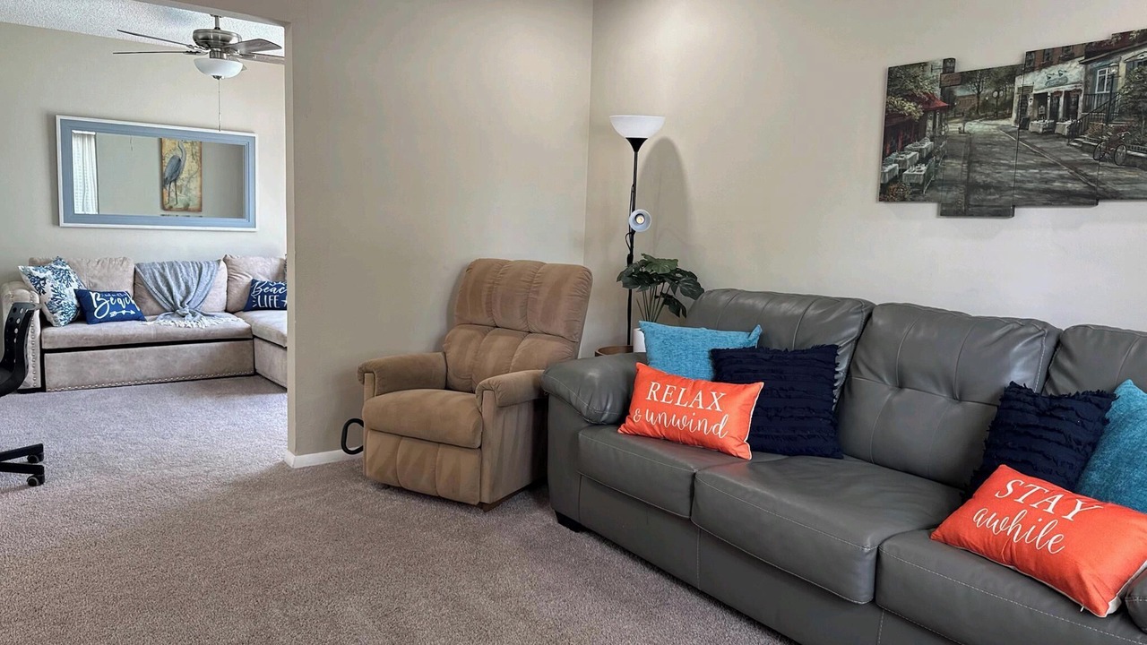 Photo of Livingroom in Pinebrook Estates