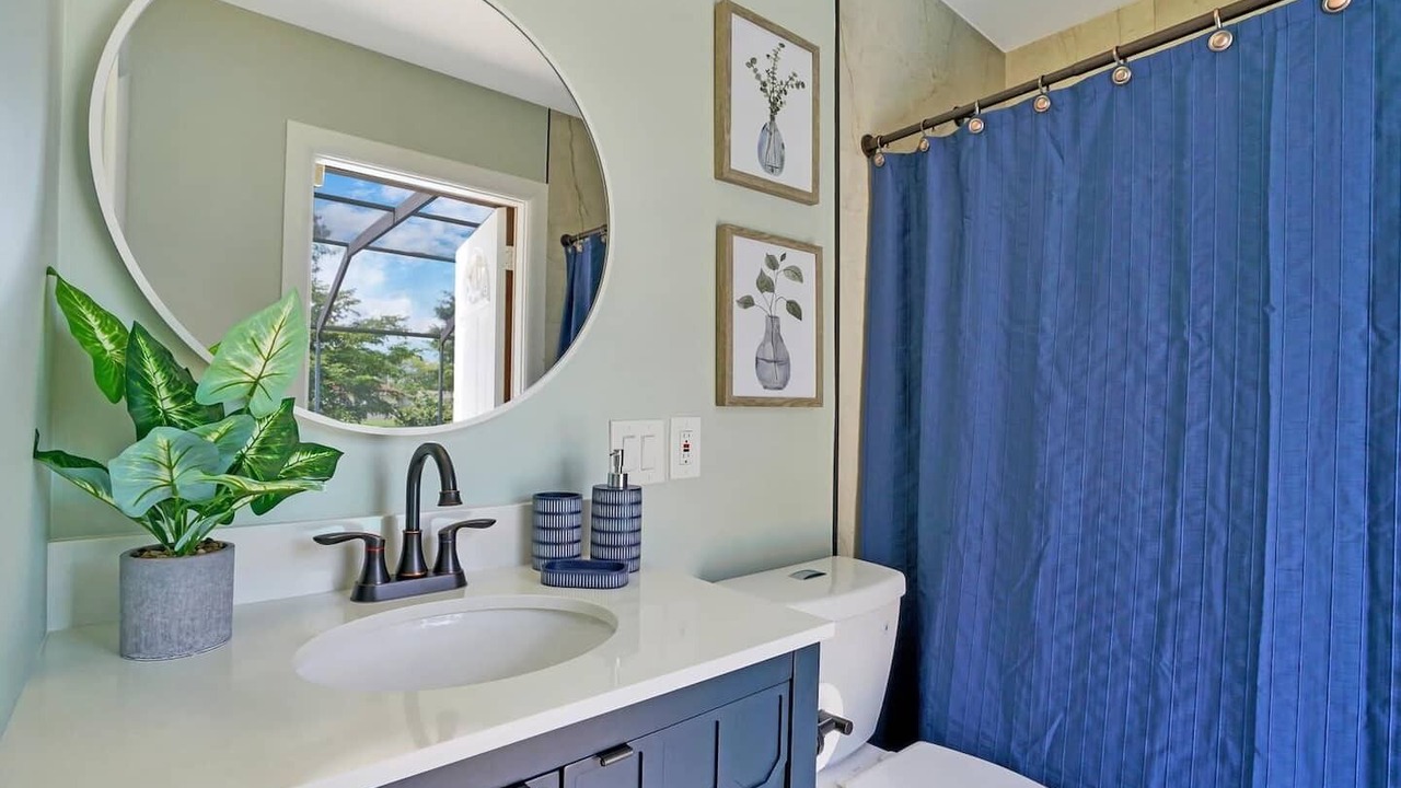 Photo of Bathroom in Survey Creek