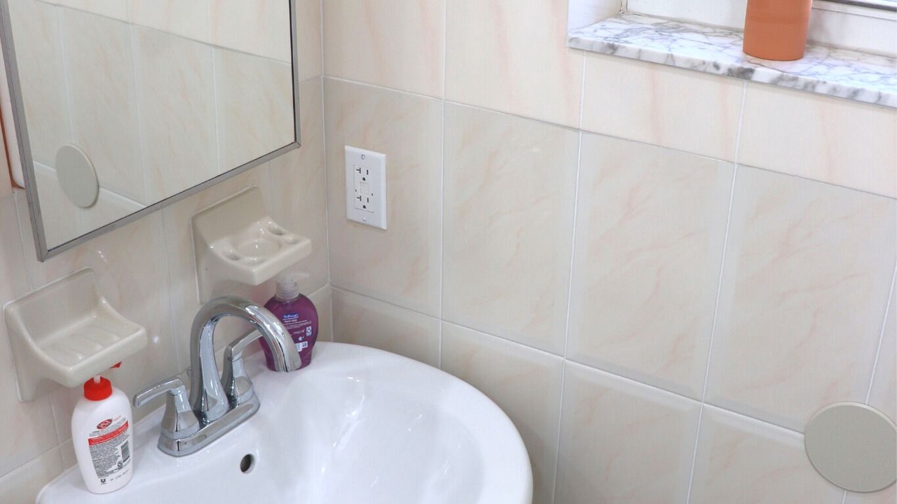 Photo of Bathroom in Little Havana