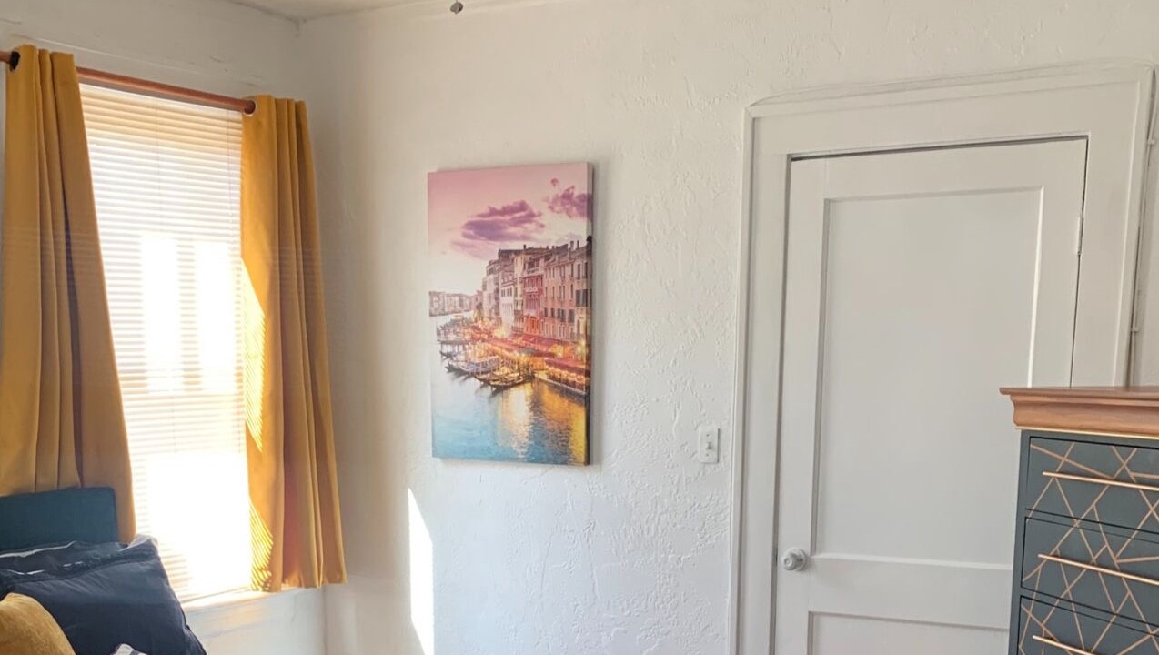 Photo of Bedroom in Hogan's Creek