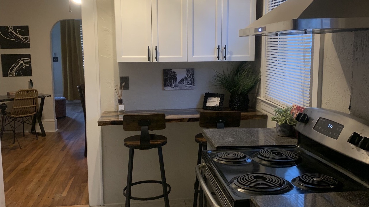 Photo of Kitchen in Hogan's Creek