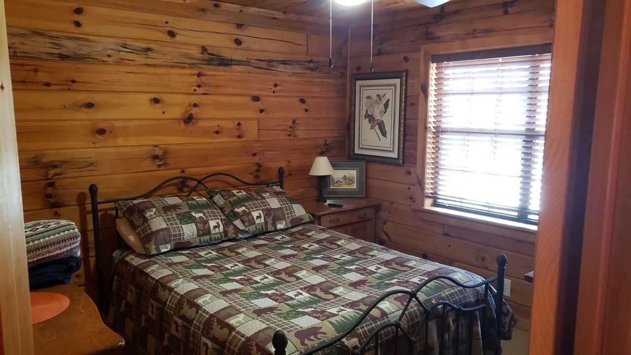 Photo of Bedroom in Arley