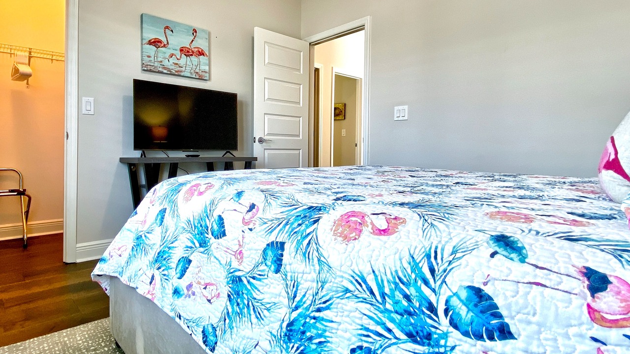 Photo of Bedroom in Redington Beach