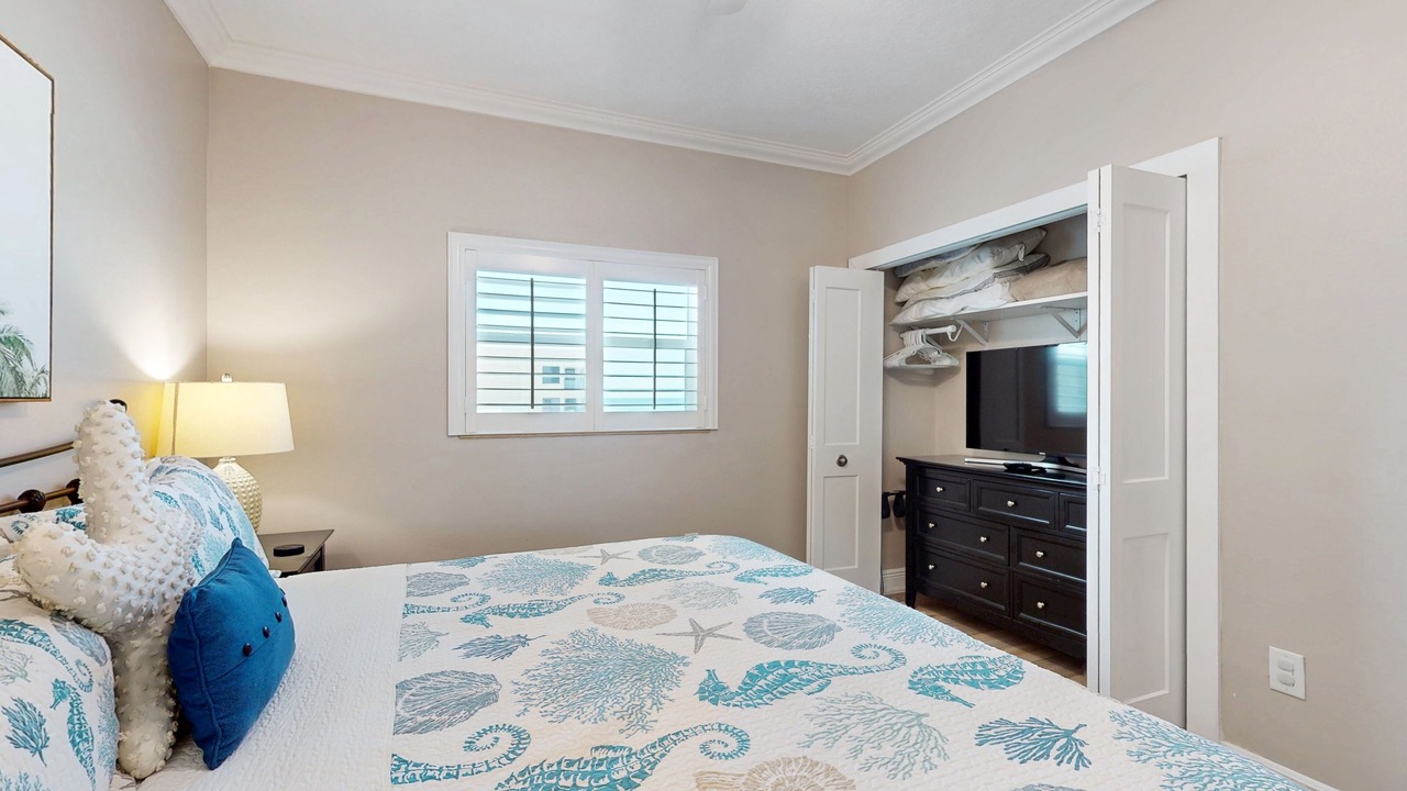 Photo of Bedroom in Independence Square