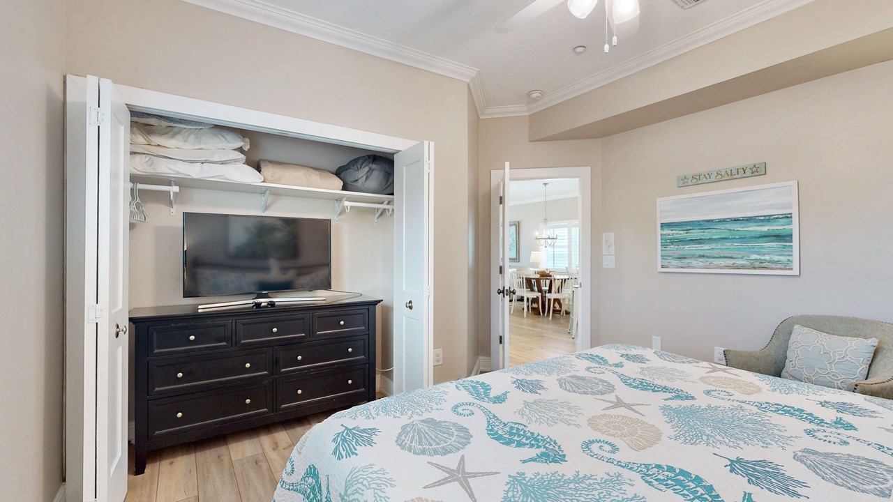Photo of Bedroom in Independence Square